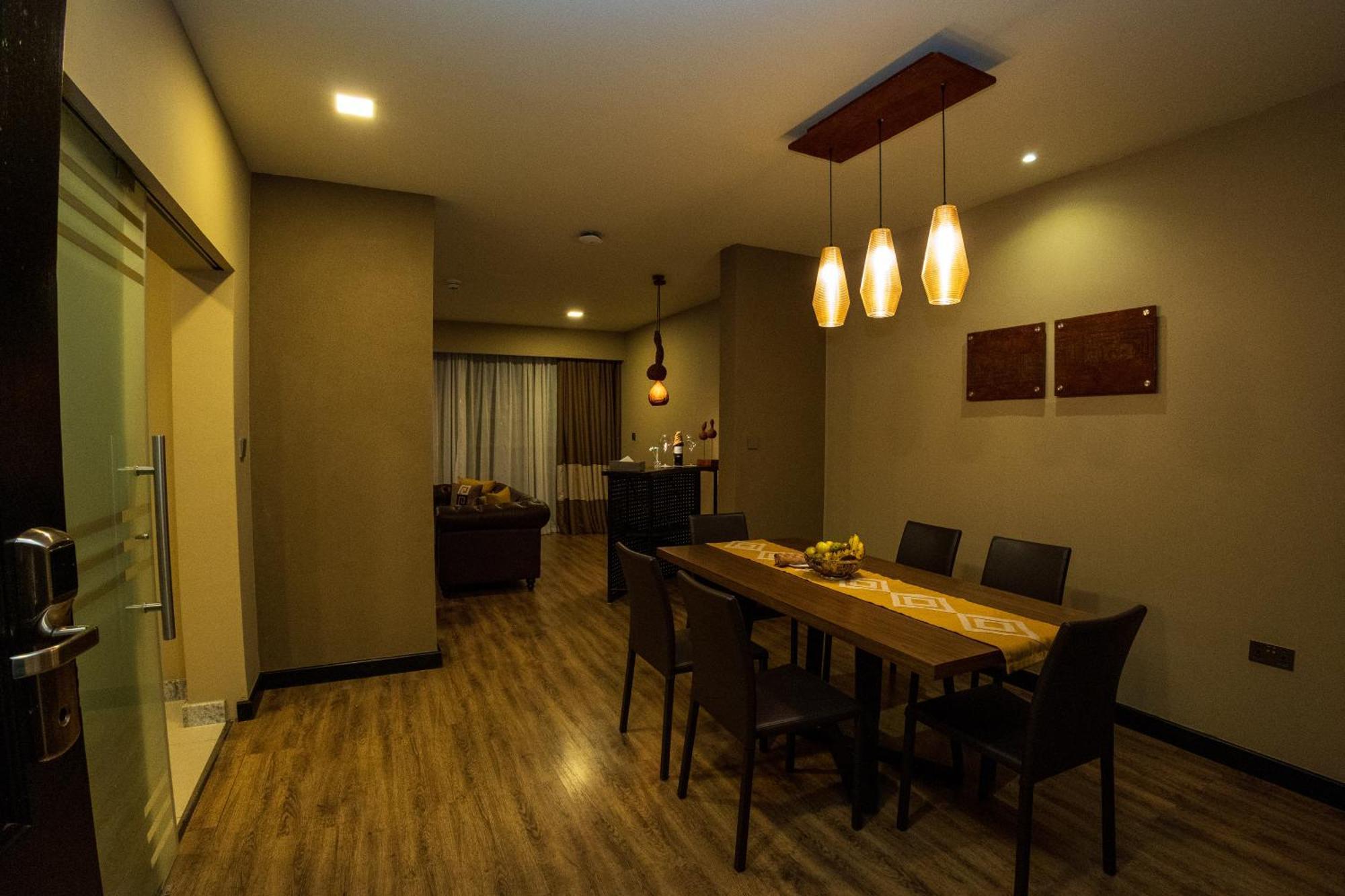 Speke Resort And Conference Center 캄팔라 외부 사진