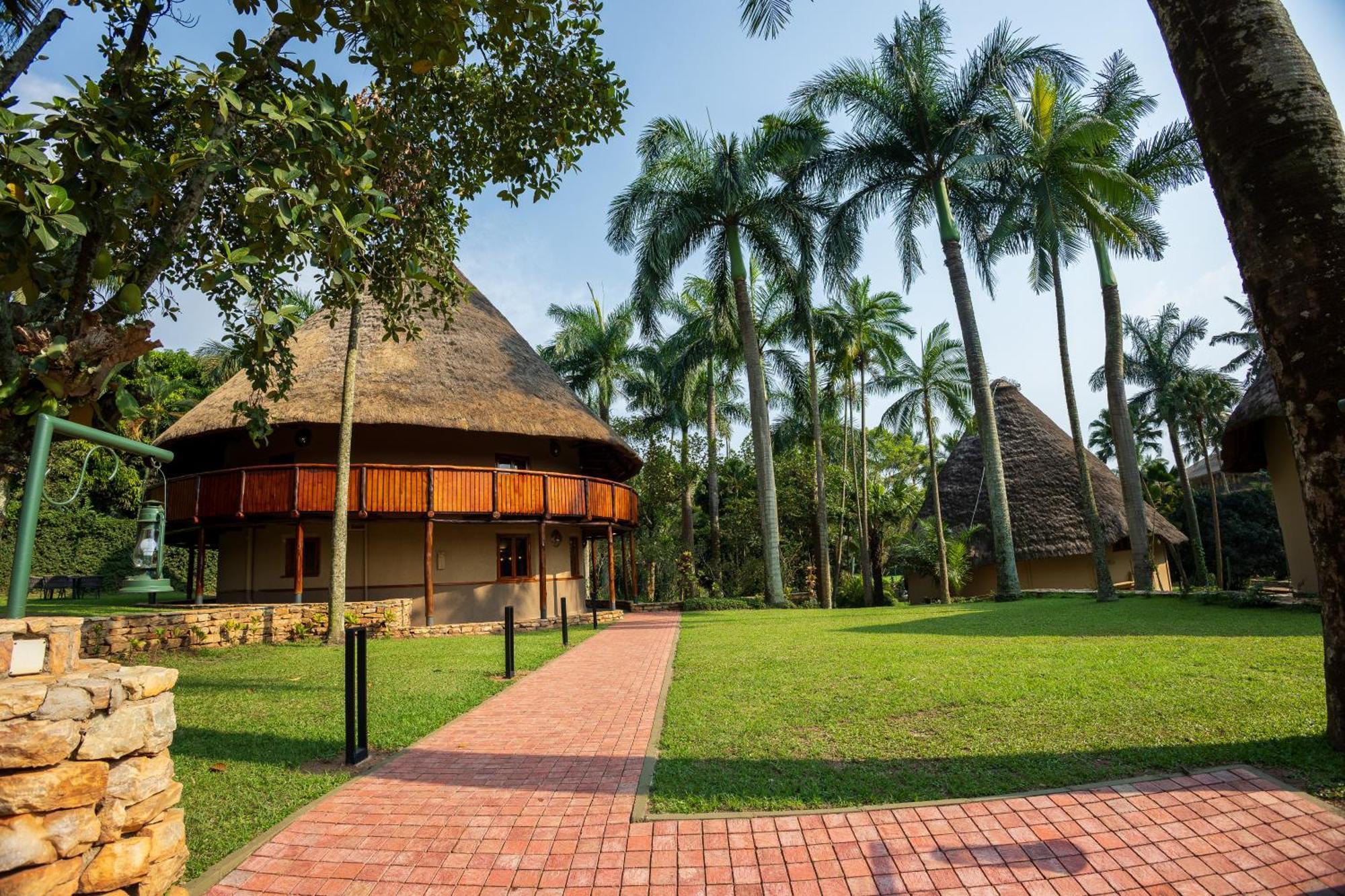 Speke Resort And Conference Center 캄팔라 외부 사진