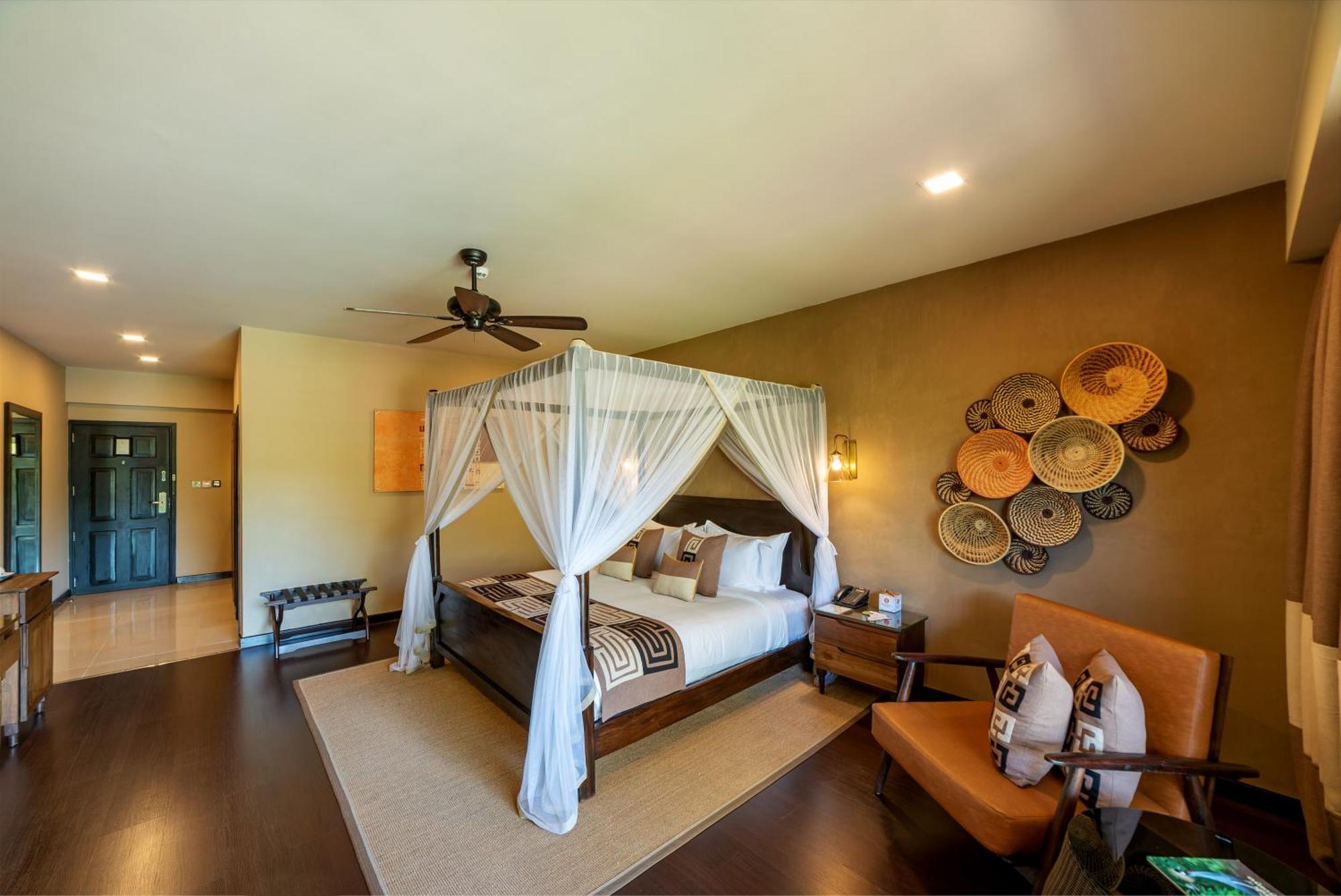 Speke Resort And Conference Center 캄팔라 외부 사진